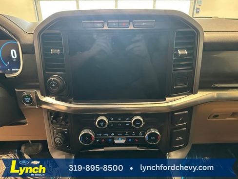 Used 2022 Ford F150 Lariat w/ Equipment Group 502A High image 11