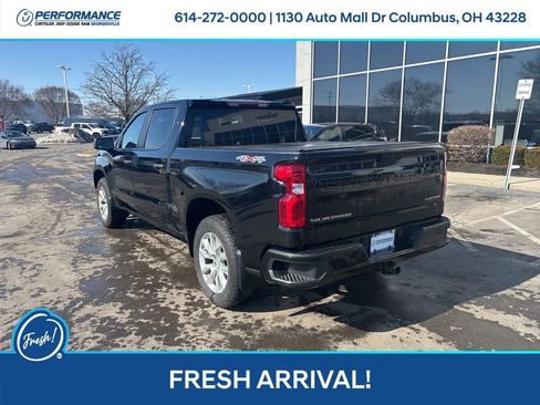 Used 2023 Chevrolet Silverado 1500 Custom image 6