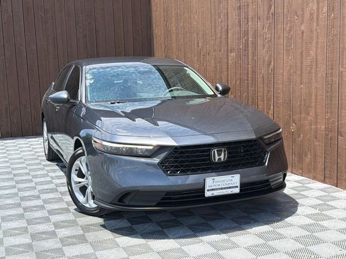 Used 2024 Honda Accord LX image 9