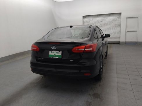 Used 2017 Ford Focus SEL image 7