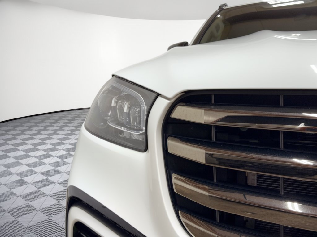 Used 2024 Mercedes-Benz GLS 450 4MATIC image 12