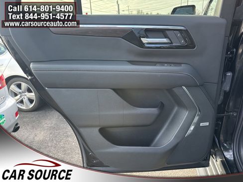 Used 2025 Chevrolet Tahoe Premier w/ Sun And Tow Package image 31