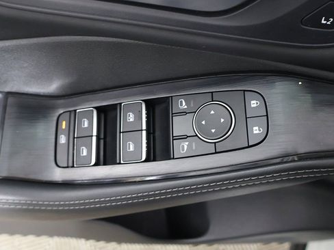 Used 2023 Nissan Rogue SL w/ SL Premium Package image 38