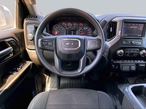 Used 2020 GMC Sierra 1500 2WD Crew Cab w/ Sierra Value Package image 4