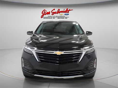 Used 2024 Chevrolet Equinox LT image 3