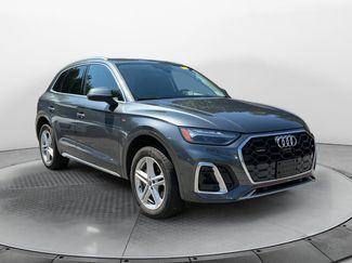 Used 2024 Audi Q5 e Prestige video 1