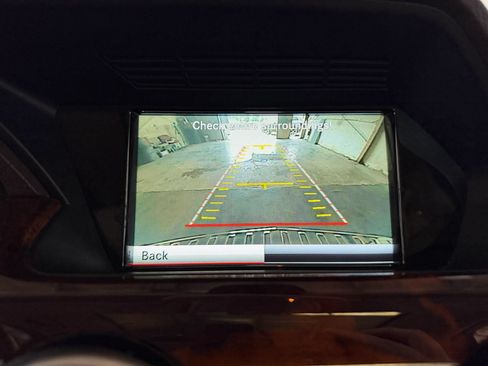 Used 2013 Mercedes-Benz GLK 350 4MATIC image 21