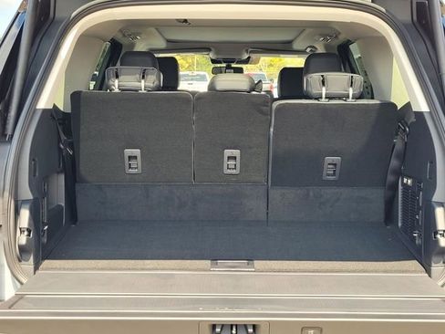 New 2025 Ford Expedition Active image 10