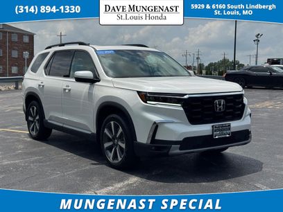 Certified 2025 Honda Pilot Touring