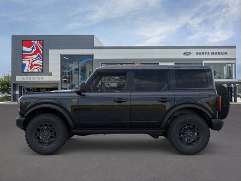 New 2026 Ford Bronco Badlands AWD/4WD image 3