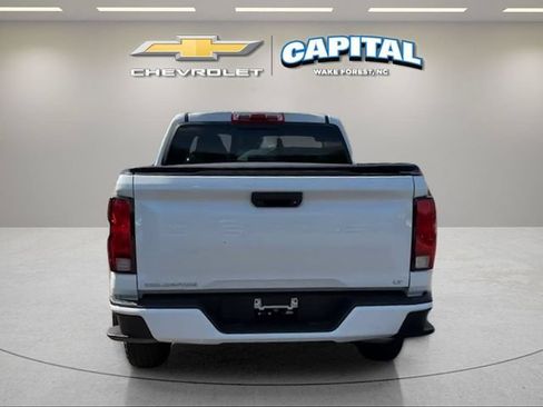 Used 2024 Chevrolet Colorado LT w/ LT Convenience Package RWD image 4