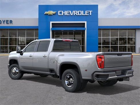 New 2026 Chevrolet Silverado 3500 LTZ image 3