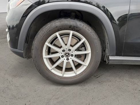 Used 2024 Mercedes-Benz GLE 450e 4MATIC image 9