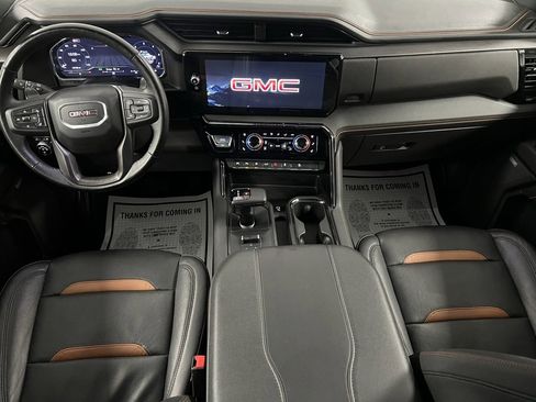 Used 2024 GMC Sierra 1500 AT4 image 28