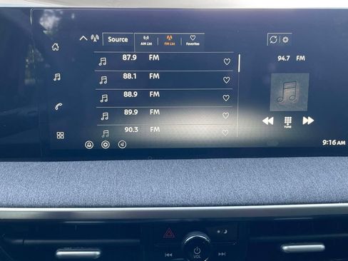 Used 2026 Nissan Kicks SV FWD image 23