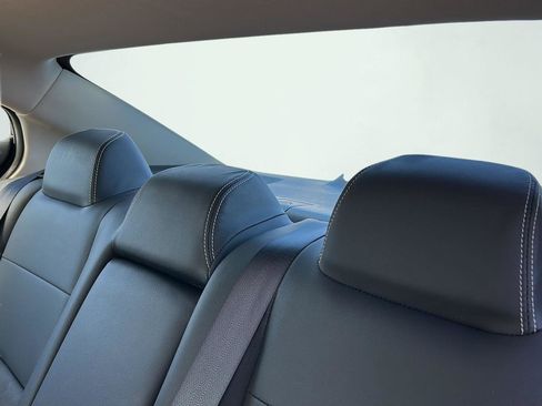 New 2025 Nissan Altima 2.5 SL image 27