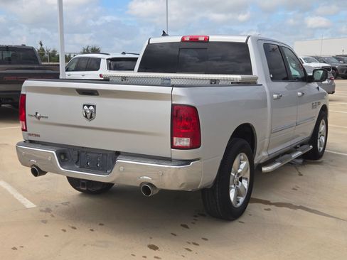 Used 2016 RAM 1500 Lone Star RWD image 3