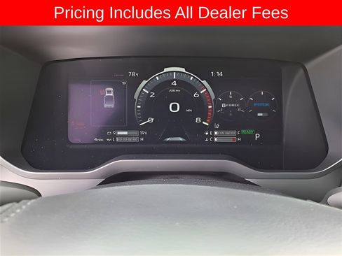 New 2025 Toyota Tundra Platinum AWD/4WD image 18