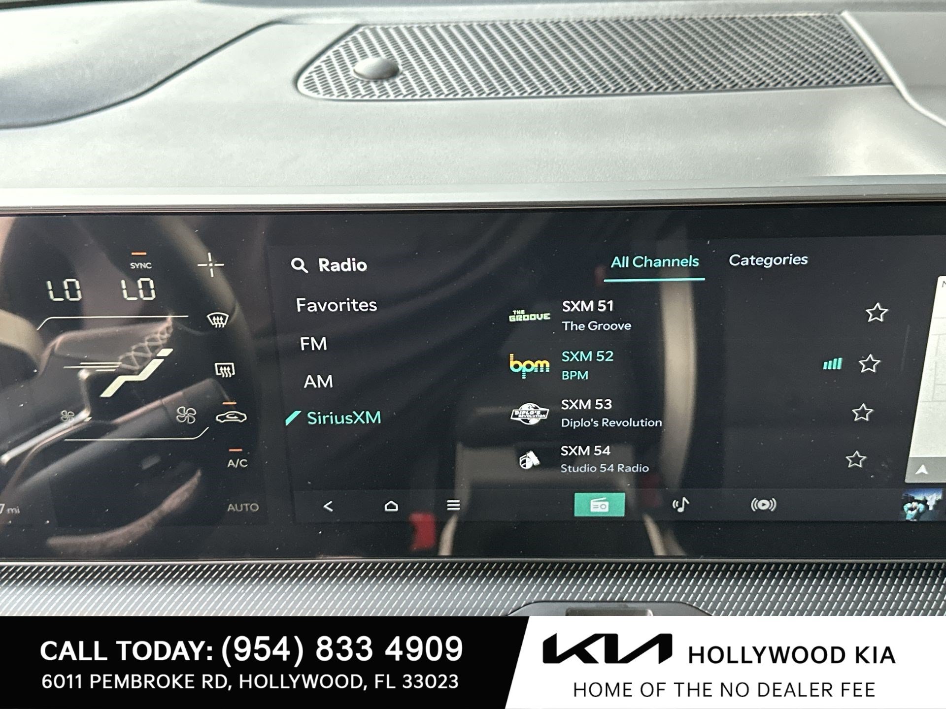 New 2026 Kia K4 GT-Line w/ GT-Line Premium Package FWD image 18