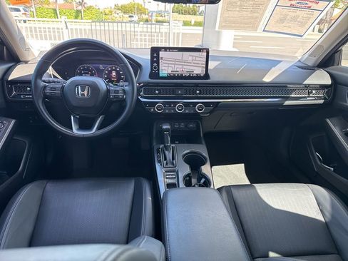 Used 2024 Honda Civic Touring image 8