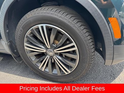 Used 2019 Volkswagen Tiguan SEL FWD image 2