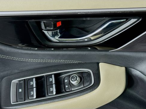 Used 2023 Subaru Outback Limited image 36