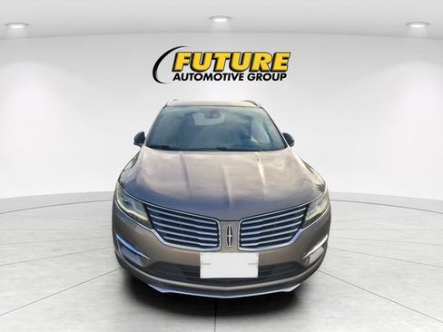 Used 2017 Lincoln MKC Reserve w/ Lincoln MKC Climate Package AWD/4WD image 2