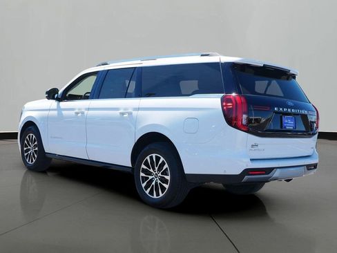 Certified 2025 Ford Expedition Max Platinum AWD/4WD image 2