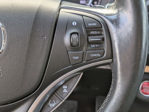 Used 2020 Acura MDX FWD image 24