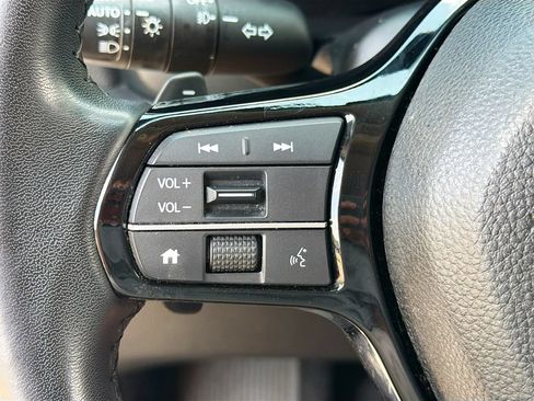 Used 2024 Honda Pilot EX-L image 18