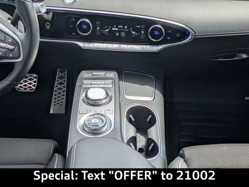 Used 2024 Genesis GV70 2.5T w/ Sport Prestige Package image 21