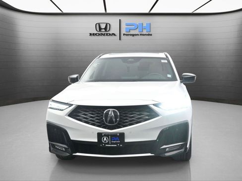 Used 2025 Acura MDX A-Spec image 29