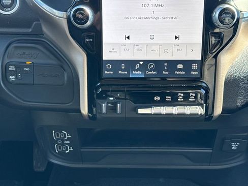 Used 2024 RAM 2500 Laramie w/ Safety Group image 23