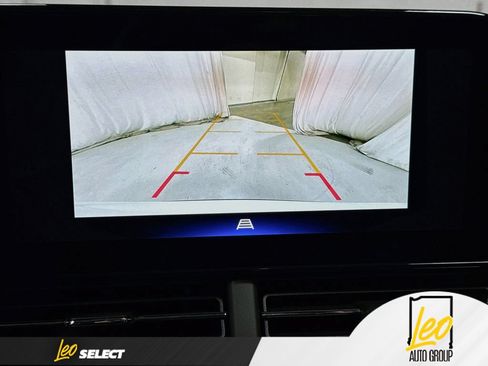 Used 2025 Chevrolet Trax ACTIV w/ Sunroof Package FWD image 15