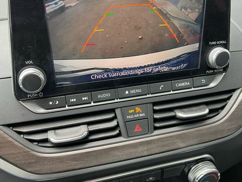 Used 2023 Nissan Altima 2.5 SV image 24