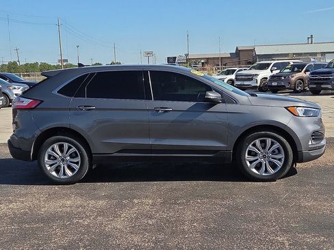 Used 2024 Ford Edge Titanium AWD/4WD image 6