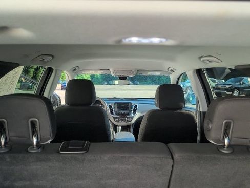 Used 2020 Chevrolet Equinox LT FWD image 33