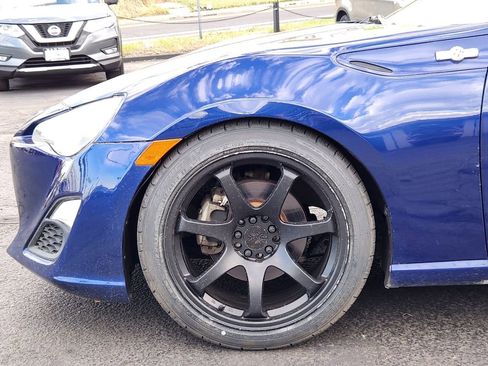 Used 2016 Scion FR-S RWD image 11
