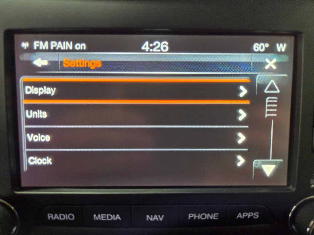 Used 2017 Jeep Renegade Trailhawk AWD/4WD image 42