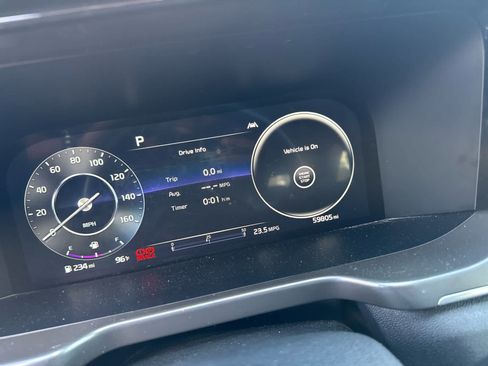 Used 2023 Kia Sorento SX AWD/4WD image 9