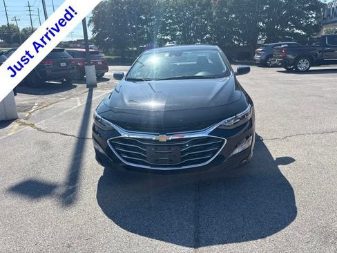 Used 2025 Chevrolet Malibu LT FWD image 8
