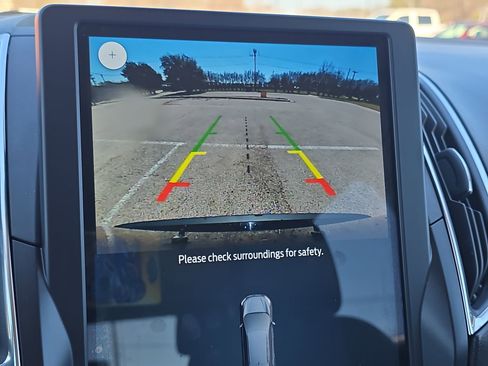 Certified 2022 Ford Edge Titanium image 17