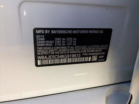 Used 2019 BMW 540i w/ Convenience Package image 16