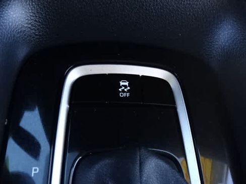 Certified 2024 Toyota Corolla LE FWD image 31