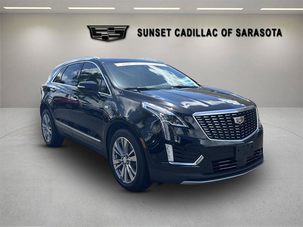 Certified 2024 Cadillac XT5 Premium Luxury w/ Technology Package FWD image 1