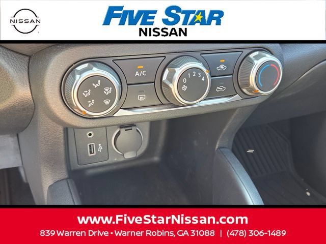 Used 2025 Nissan Kicks Play S FWD image 21