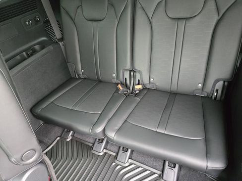 New 2026 Kia Sorento EX w/ EX Premium Package FWD image 23