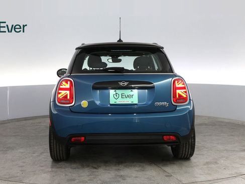 Used 2024 MINI Cooper SE image 15