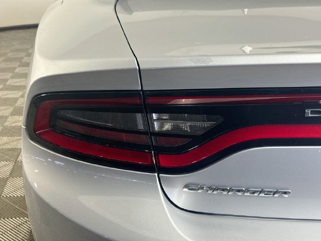 Used 2023 Dodge Charger SXT RWD image 35