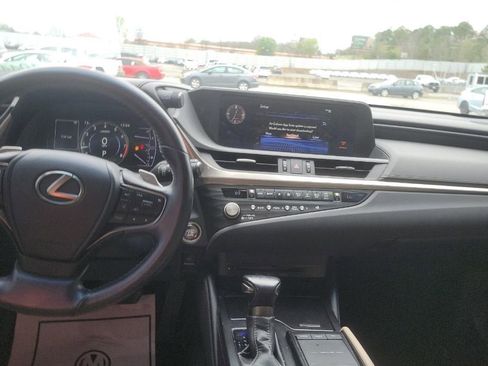 Used 2021 Lexus ES 350 w/ Protection Package (P3) image 9